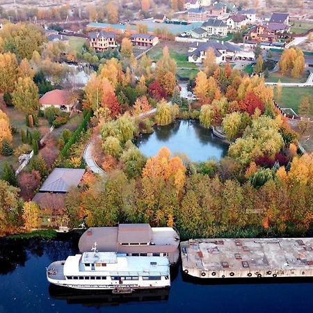 On The River Vishenki  ภายนอก รูปภาพ